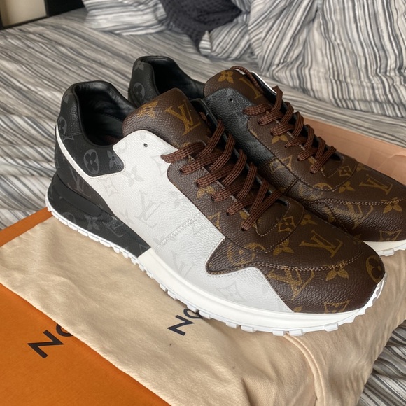 Louis Vuitton Run Away Sneakers size 11 only worn once still in great condition! - Picture 10 of 10